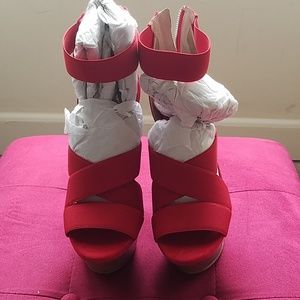Peep toe platforms